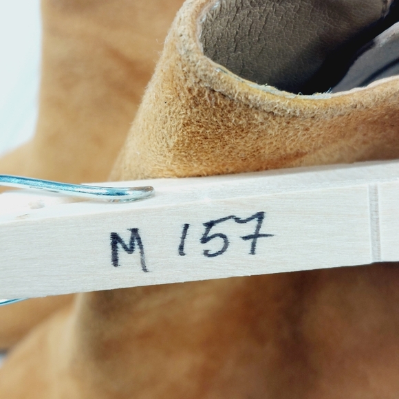 Vaneli Belle Tan Suede Block Heel Classic Open Toe Mules M157 - Picture 13 of 13